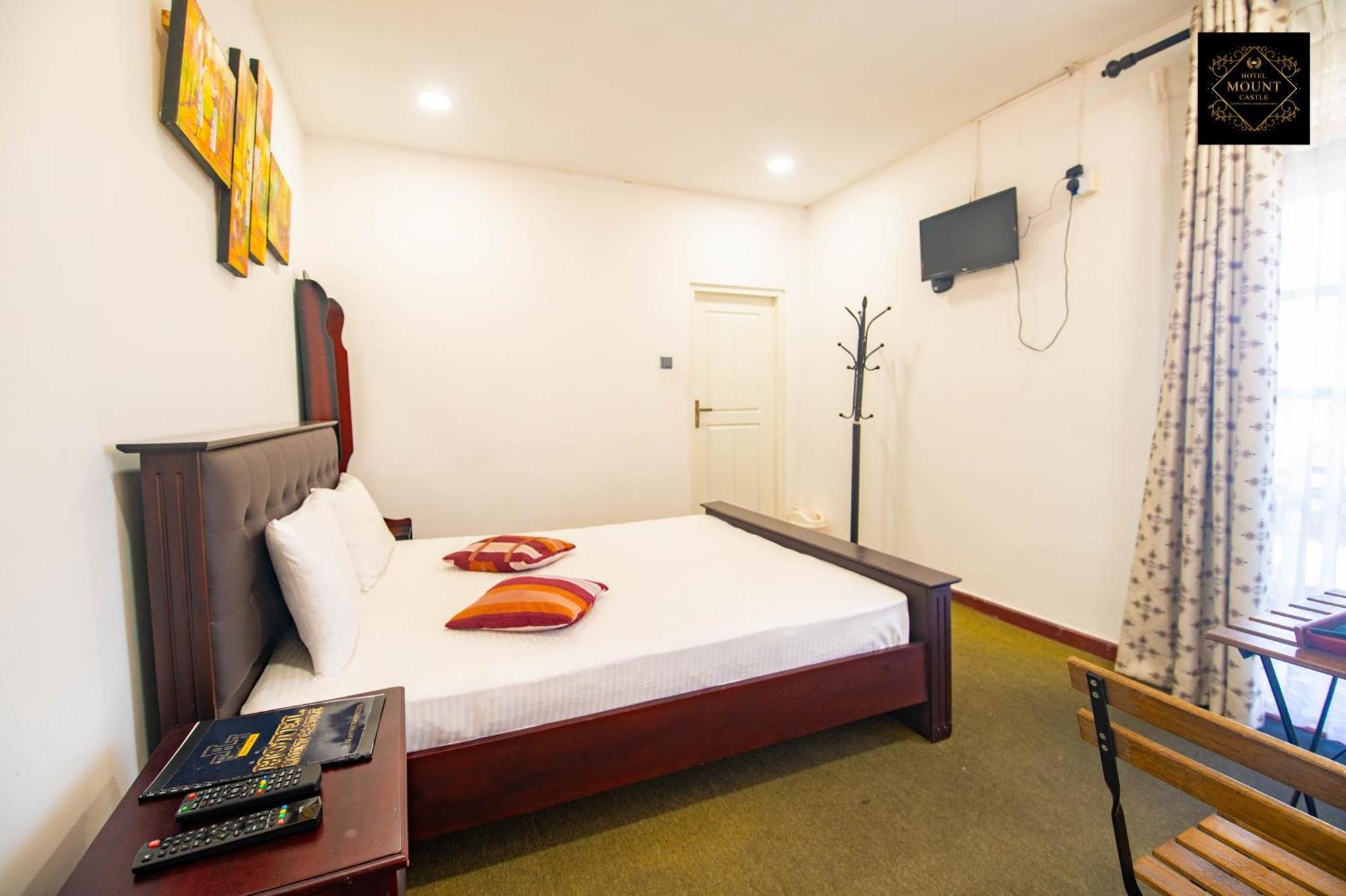 Mount Castle Hotel